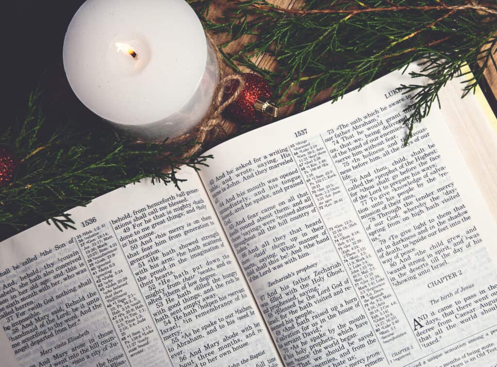 Use an advent reading plan to dive deeper into the New Testament story of Christ's birth. 